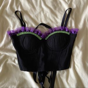 Black bustier corset